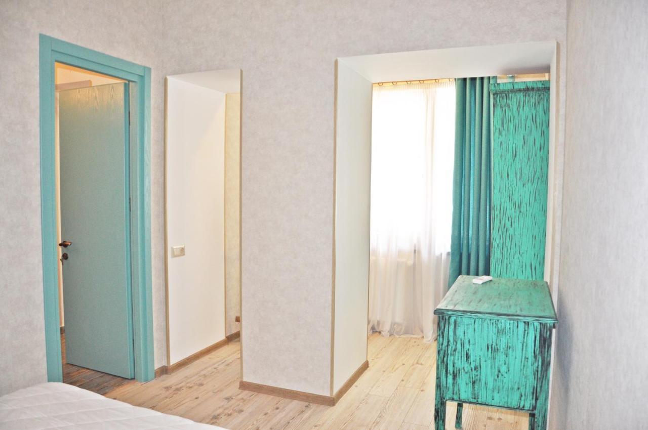 Comfortable Flat In Central Tbilisi Ngoại thất bức ảnh
